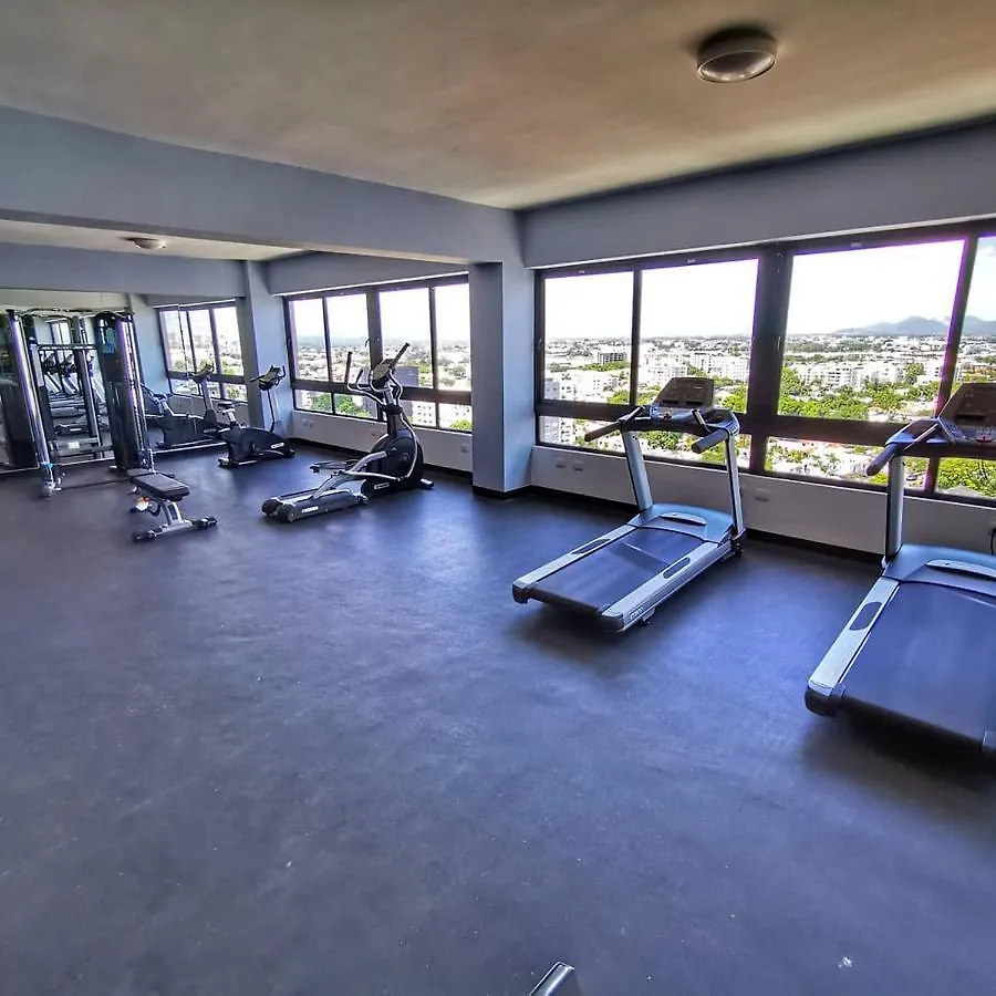 1Br Luxury Condo Jacuzzigym Mountains With Parking Lot Los Prados